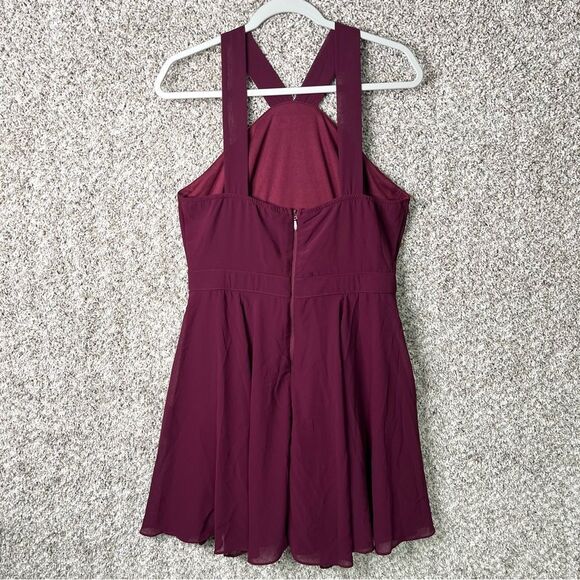 Lulu’s Dress Women’s Large Forevermore Burgundy Sleeveless Halter Skater NWT - Picture 4 of 10